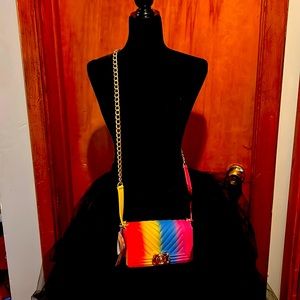 Crossbody Most Wanted USA